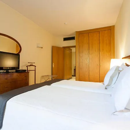 Apartment In The Heart Of Lisbon-altis