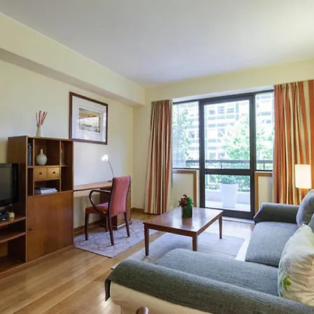 Apartamento In The Heart Of Lisbon-altis Lisboa