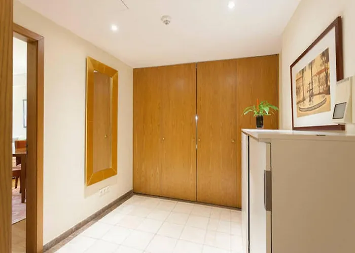 In The Heart Of Lisbon-altis Appartamento *